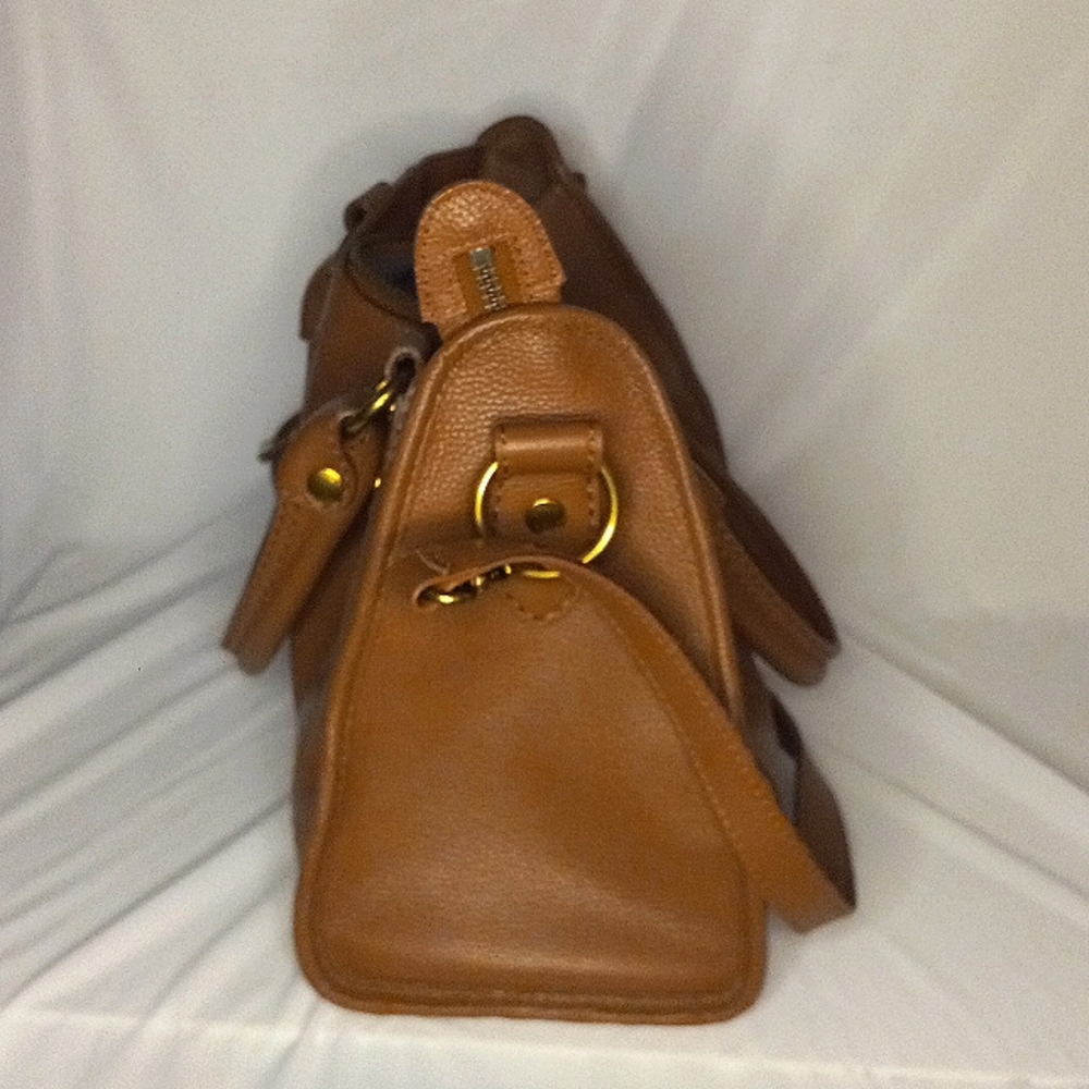 FREYE Purse - Picture 2 of 2